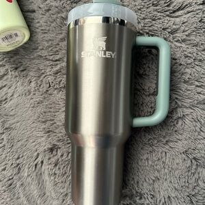 Stainless Steel Shale 40oz Stanley